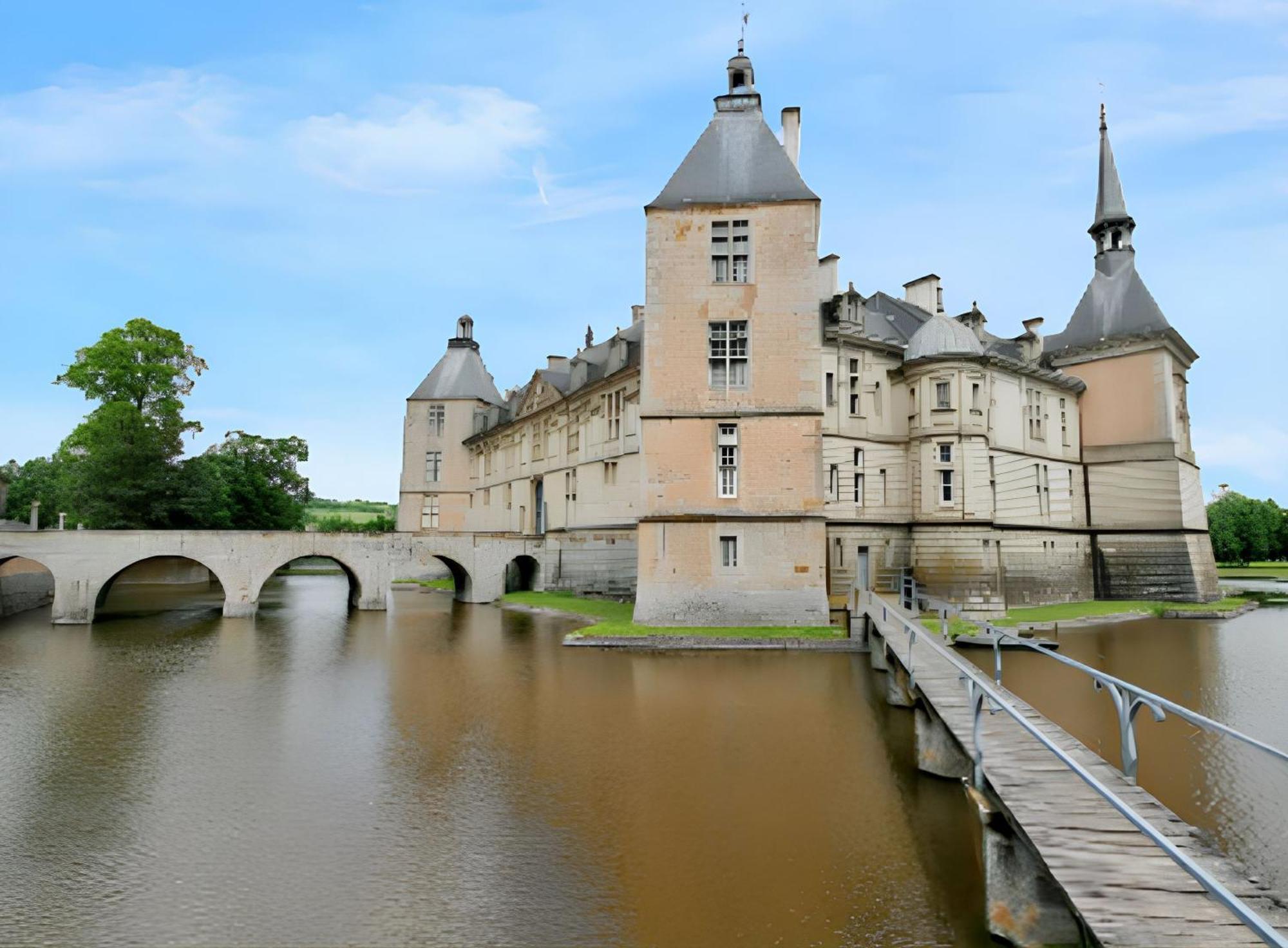Maison Chaleureuse A Sully Avec Vue Sur La Montagne Sully (Saone-et-Loire) Exterior foto